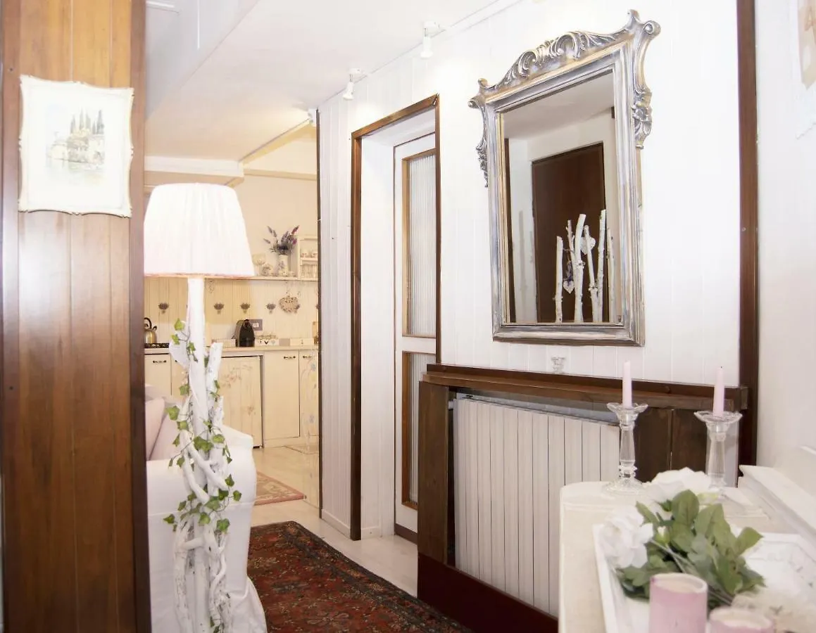 Apartment Villa Luna Lombarda Italy