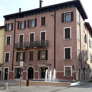 Apartment Casa Regina, Saló